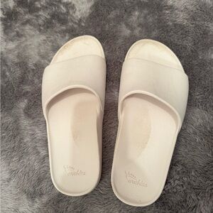 Archie’s slides